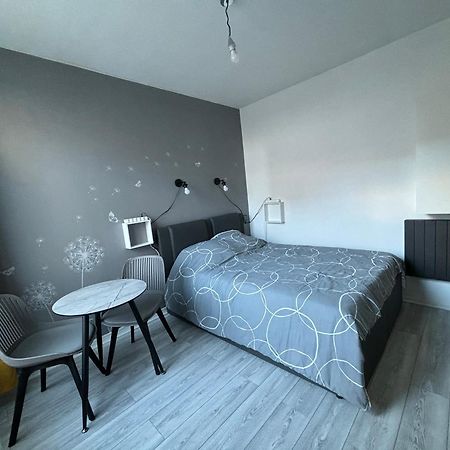 Studio A 7 Min Du Metro Le Kremlin-Bicetre - Proche Paris Villejuif Exterior foto